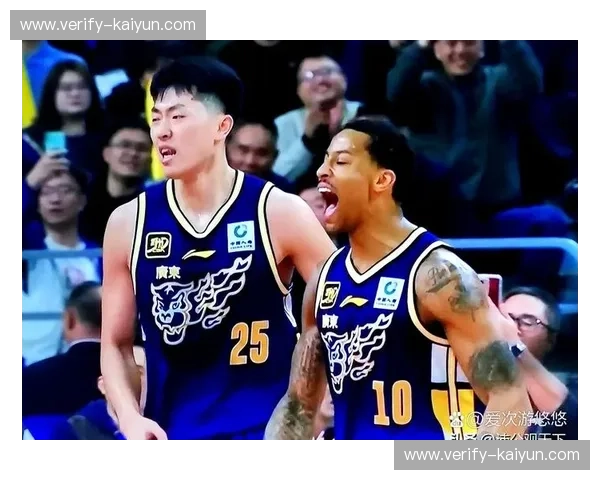 绝代双骄的灵魂碰撞：当“亚洲第一控卫”遇上“草根战神”，谁才是CBA最燃的斗士？
